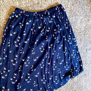 Blue midi pleated skirt